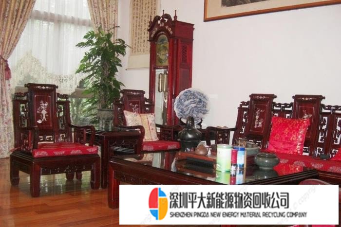 深圳高价上门回收办公文件柜 会议桌椅 办公沙发等各类物资 诚信为本,价格公道