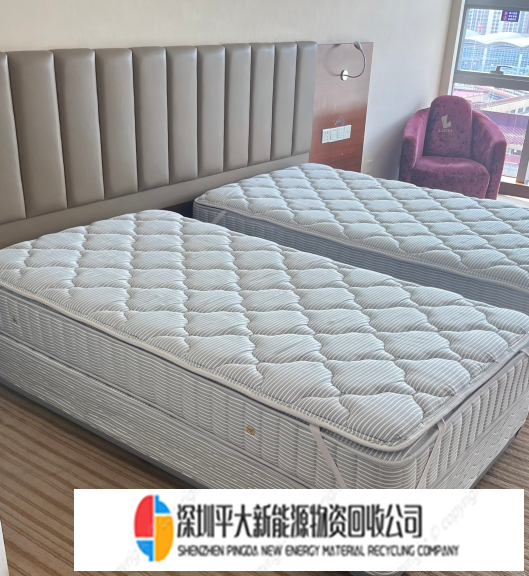 大型酒楼床垫二手回收：专业上门服务，让资产变现更高效